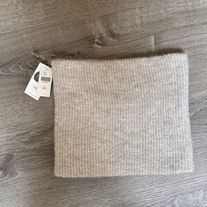 NWT Anthropologie The Greener Good Womens Neck Warmer Gaiter Scarf Winter Cream